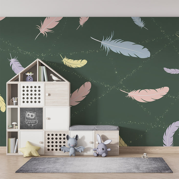 Papel de perete camera bebeluș | Pene pastelate plutind pe fundal verde