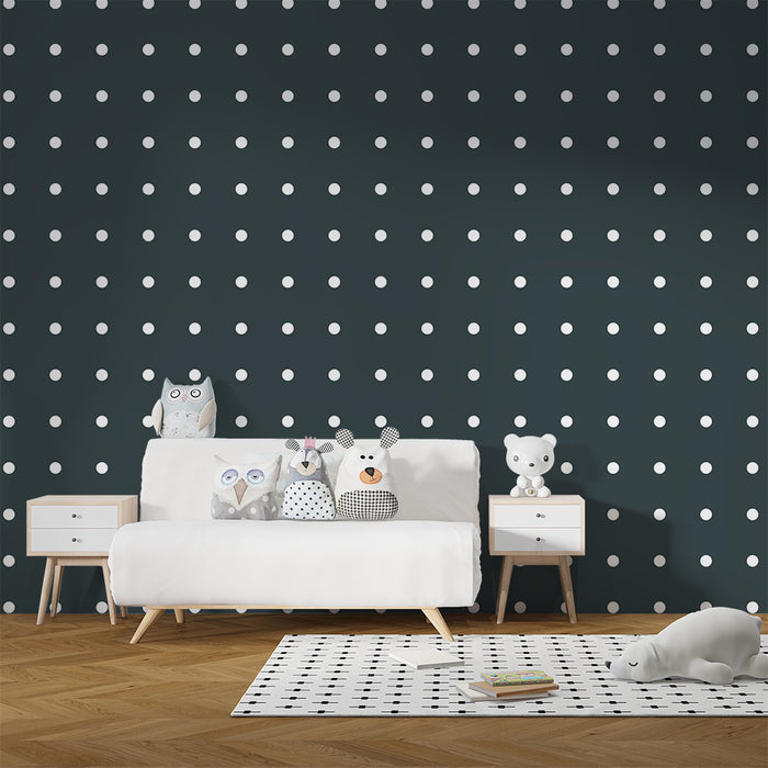 Papel de parede para quarto de bebé | Bolinhas brancas sobre fundo cinzento escuro para um ambiente suave