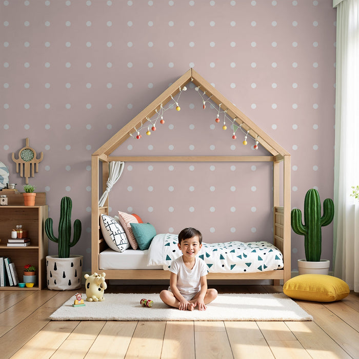 Babykamer behang | Witte stippen op zacht roze achtergrond