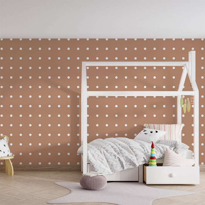 Papel de parede para quarto de bebé | Bolinhas brancas sobre fundo terracota suave