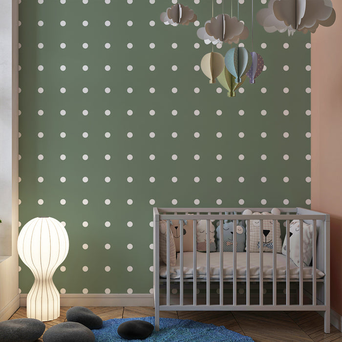 Papel de parede para quarto de bebé | Bolinhas brancas sobre fundo verde suave