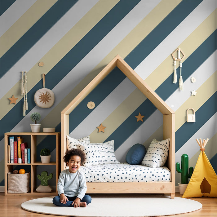 Papier peint chambre bébé | Rayures diagonales en bleu et beige