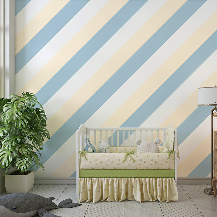 Carta da parati per cameretta baby | Righe morbide in blu e crema per un'atmosfera rilassante