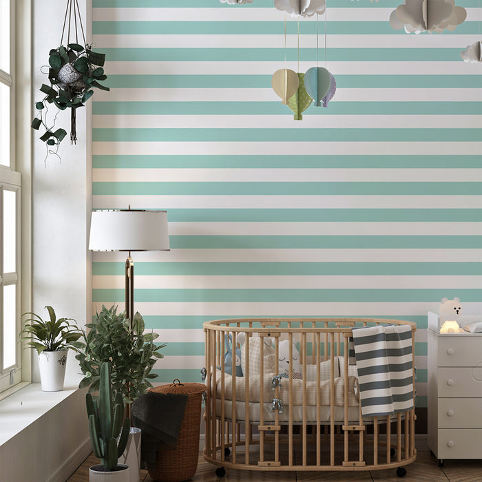 Papier peint chambre bébé | Rayures douces en vert menthe et blanc
