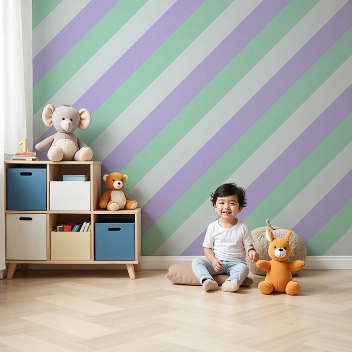 Papier peint chambre bébé | Rayures douces en vert menthe et violet pastel