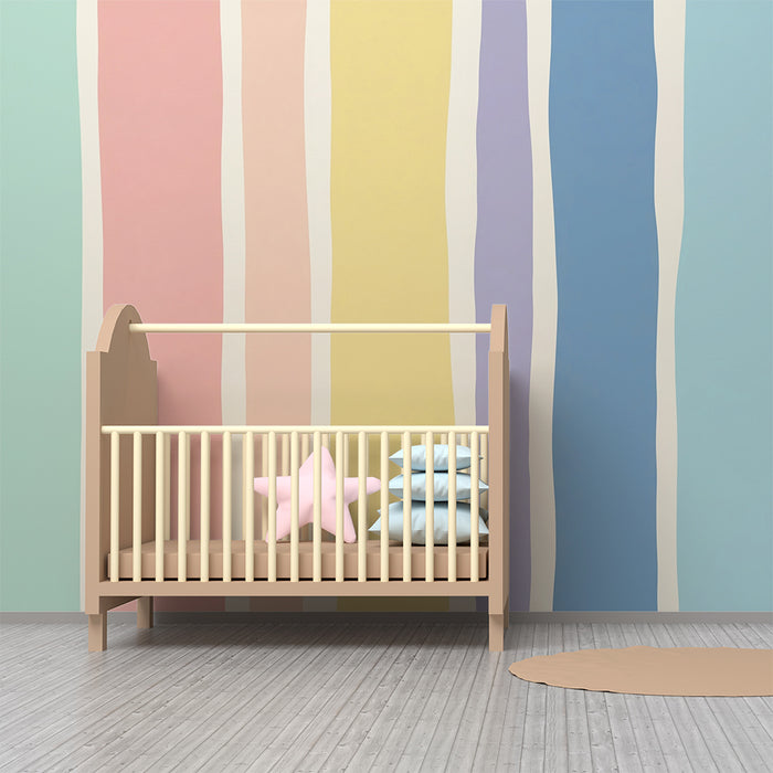 Babykamer behang | Zachte en rustgevende pastelstrepen
