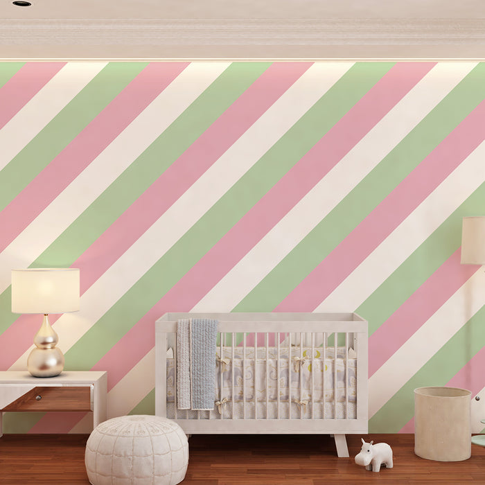 Papier peint chambre bébé | Rayures rose et vert pastel dans un esprit doux