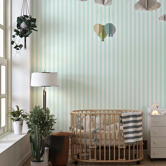 Barntapet | Vertikala vågiga randiga i mintgrönt