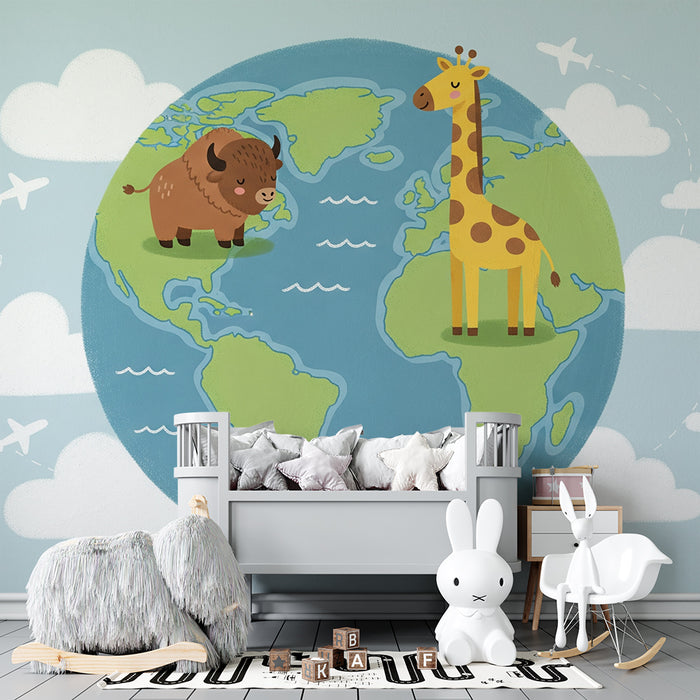 Papel de parede para quarto infantil | Animais do mundo num mapa terrestre colorido