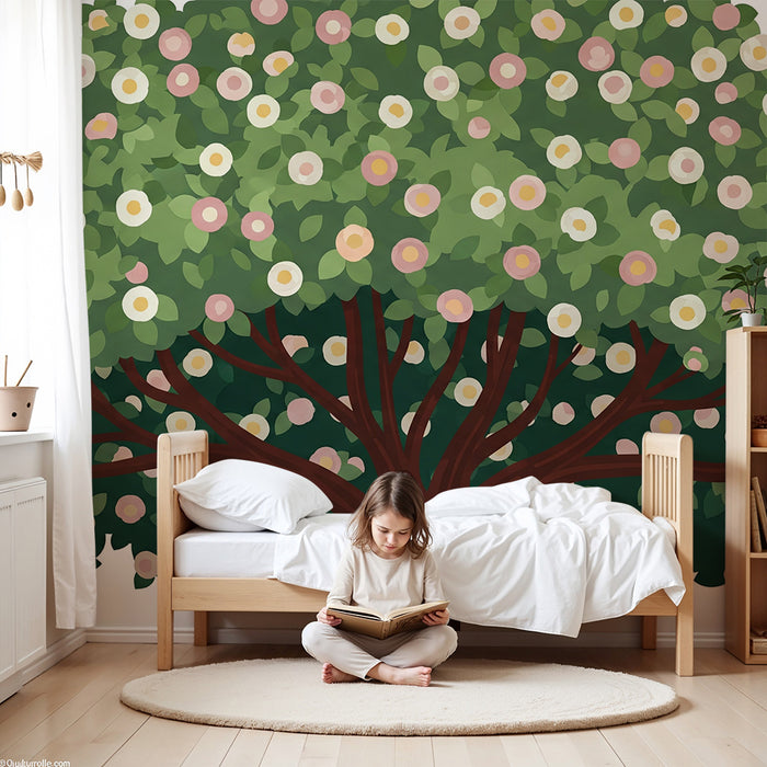 Papier peint chambre enfant | Arbre fleuri avec des fleurs délicates et feuillage verdoyant