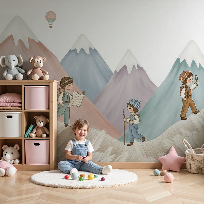 Barntapet | Äventyr i bergen med glada utforskare