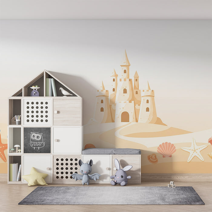 Papel de parede criança | Castelo de areia e conchas em uma praia suave