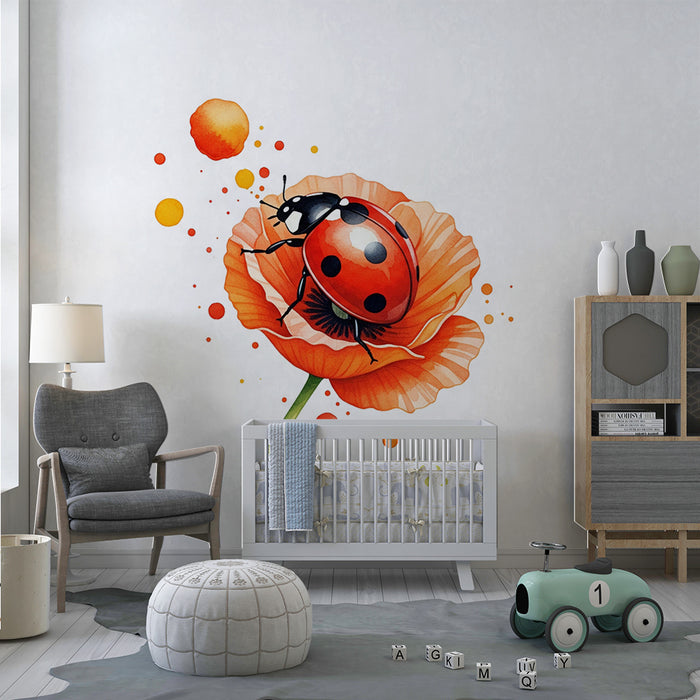 Papier peint chambre enfant | Coccinelle joyeuse sur une fleur éclatante