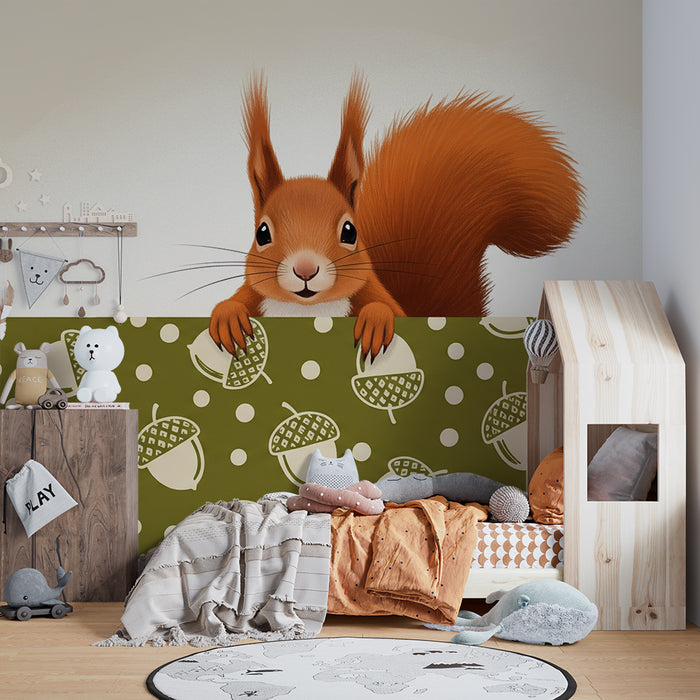 Behang kinderkamer | Speelse eekhoorn en eikels op groene achtergrond