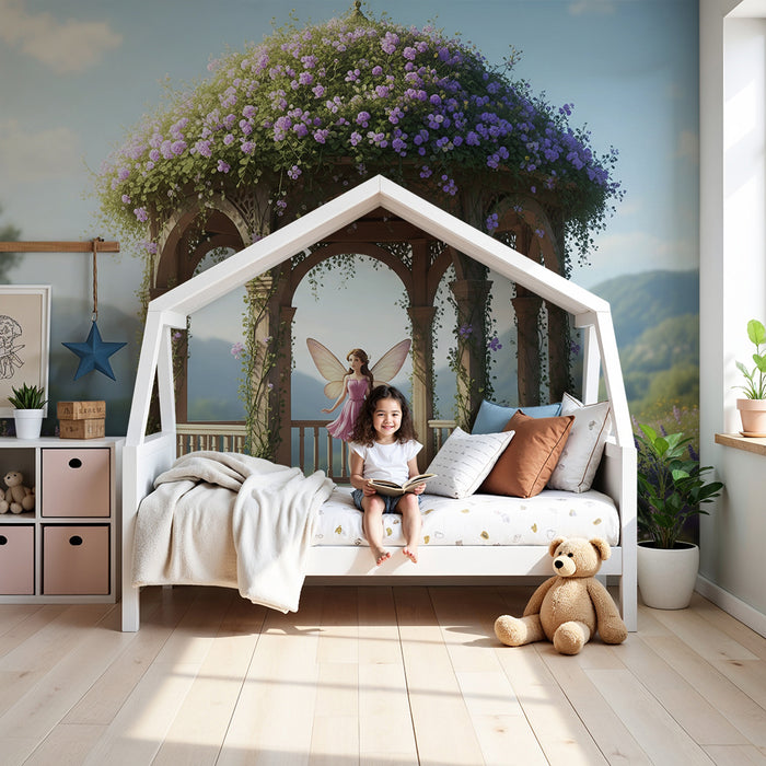 **Tapete Kinderzimmer | Verzauberte Fee in einem Blütengarten unter einem Holz-Pavillon**
