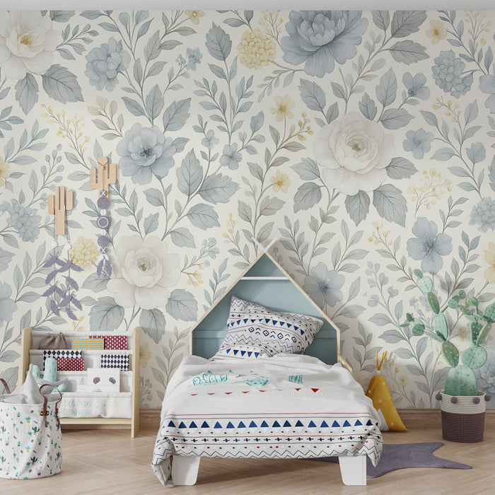 Kinderzimmer Tapete | Zarte Blumen in Blau und Creme