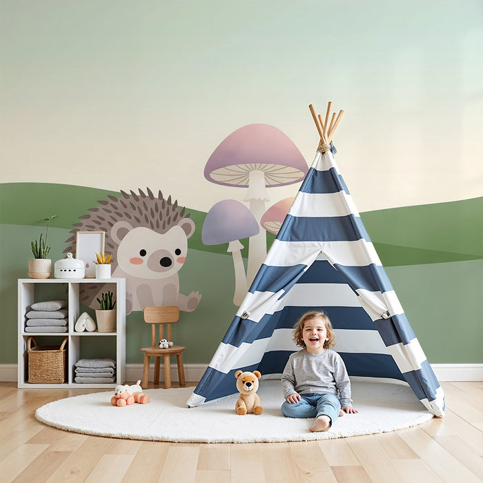 Kinderzimmer Tapete | Niedlicher Igel und pastellfarbene Pilze in einer sanften Landschaft