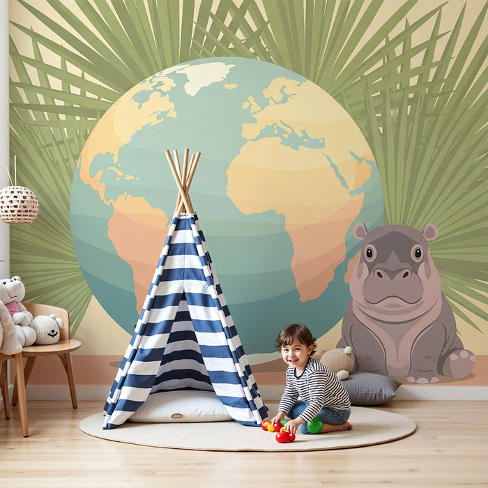 Carta da parati bambini | Ippopotamo carino e mappamondo in mezzo a palme