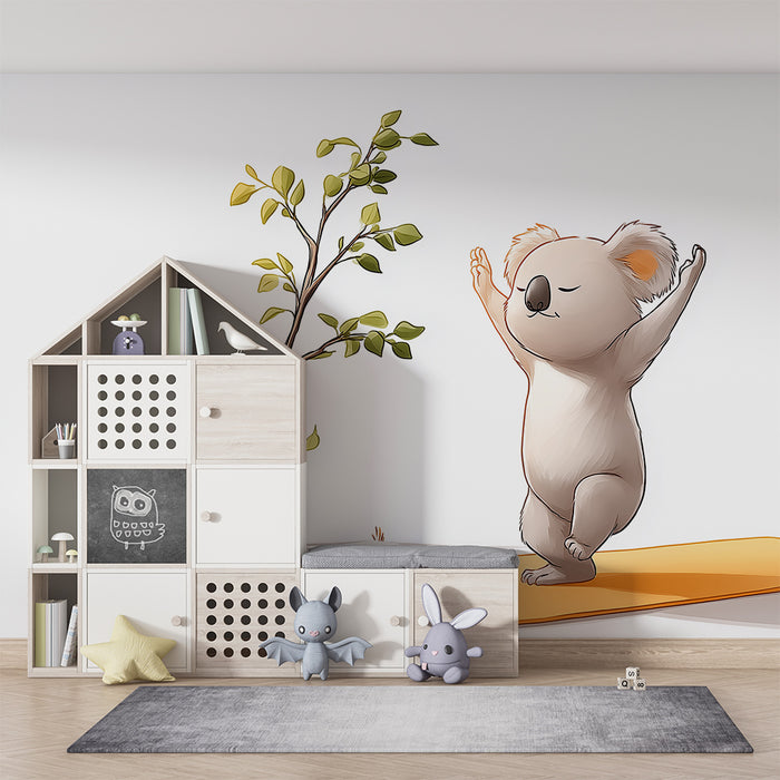 Tapet barnerom | Koala i full yogaseanse under et tre