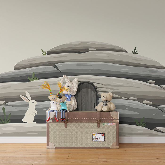 Papel pintado infantil | Conejito curioso ante una puerta misteriosa en un paisaje rocoso