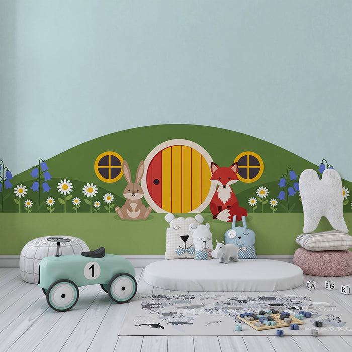 Papel pintado infantil | Conejo y zorro ante una puerta de colores en un paisaje campestre