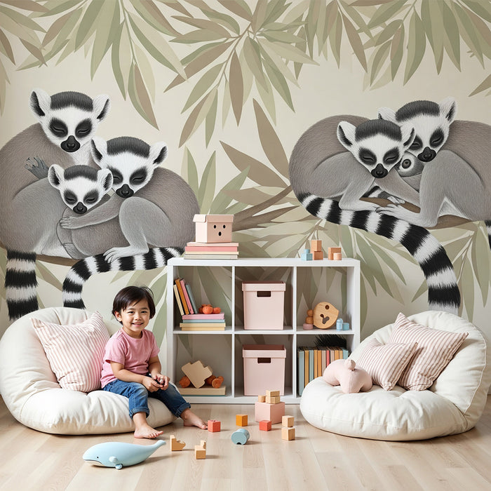 Papel de parede para quarto infantil | Lêmures carinhosos num ramo com folhagem suave