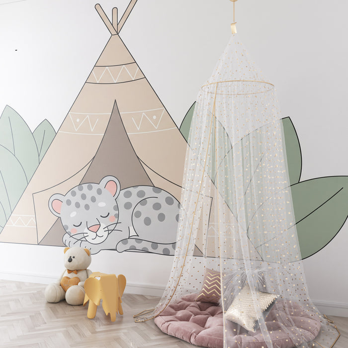 Papel pintado infantil | Leopardo durmiendo bajo la tienda de campaña