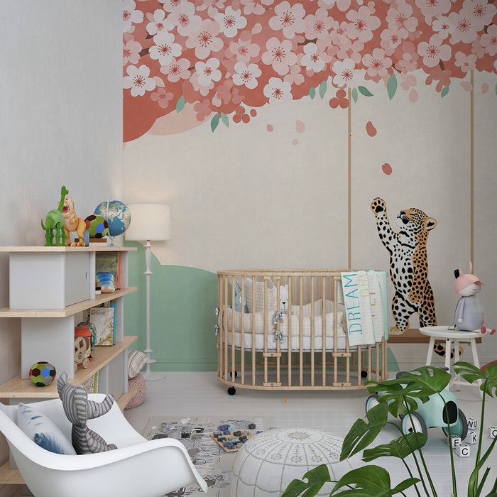 Kinderzimmer Tapete | Leopard spielt unter einer blühenden Kirschblüte