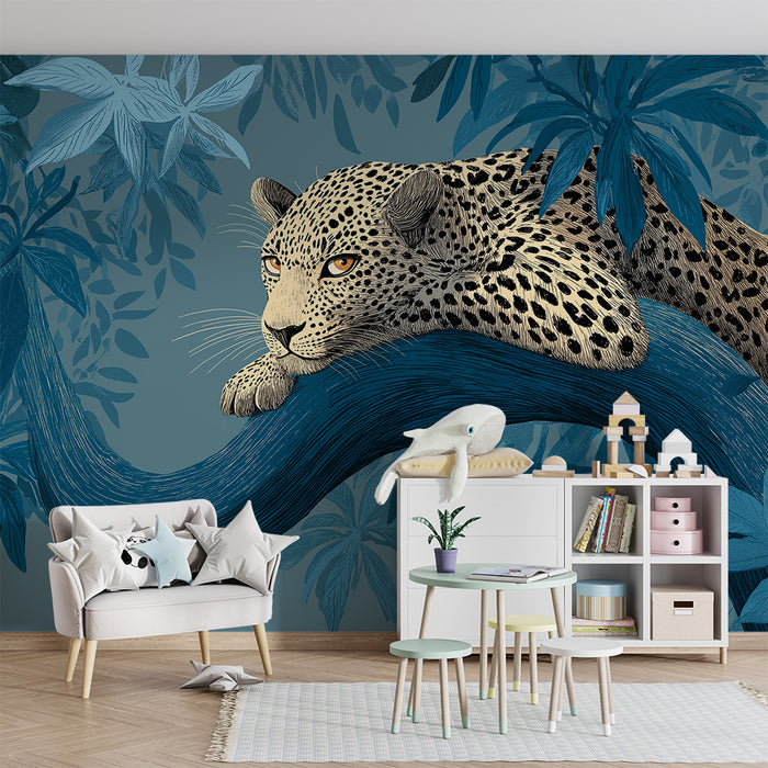 Kinderzimmer Tapete | Majestätischer Leopard ruht auf einem Ast in einem beruhigenden Dschungel