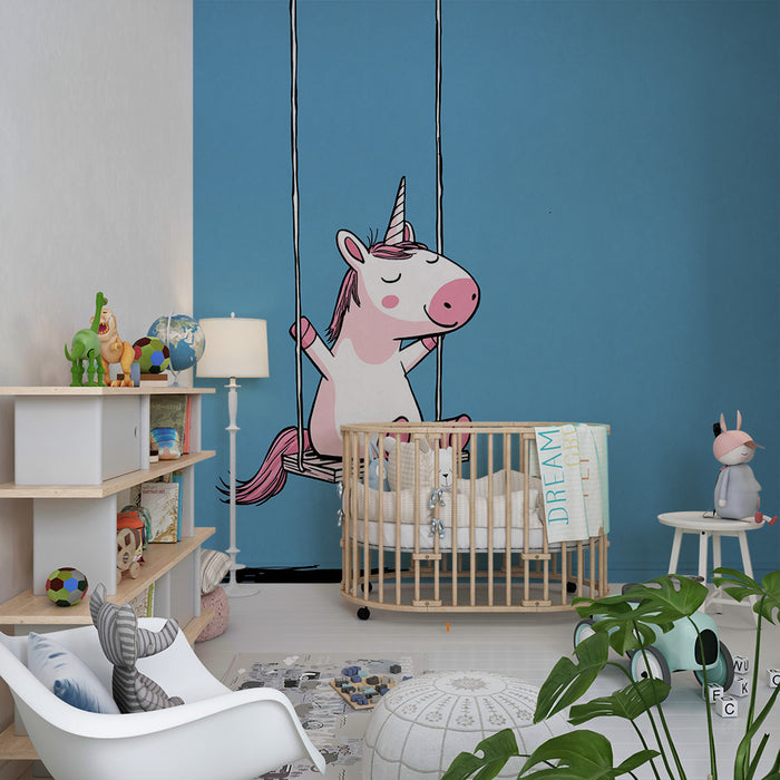 Papel de parede criança | Licorne fericită pe o leagăn într-un cer albastru