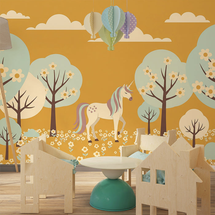 Papier peint chambre enfant | Licorne magique dans un champ fleuri sous un ciel doré