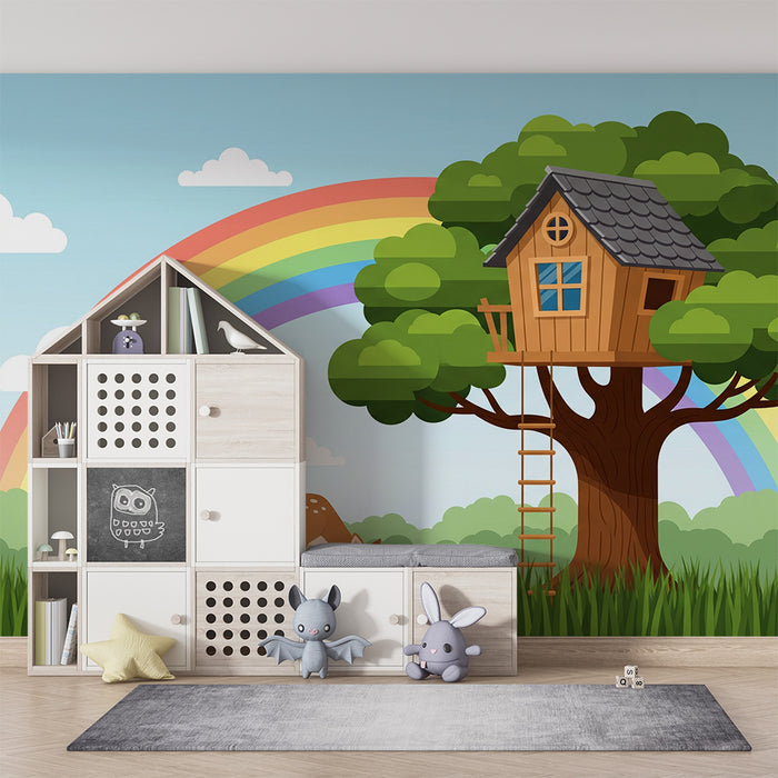 Papel pintado infantil | Casa en el árbol y arcoíris en un paisaje de ensueño