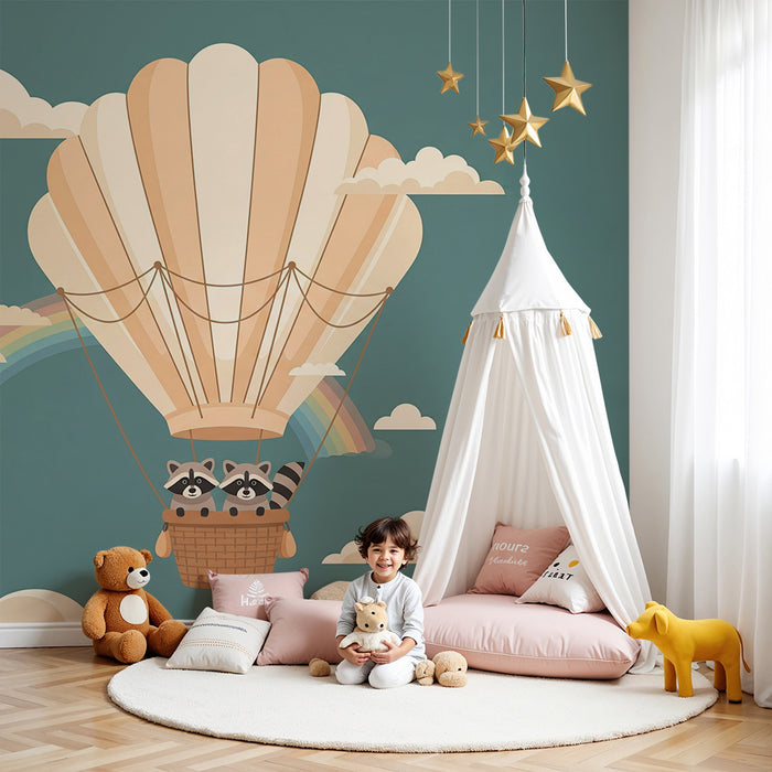 Tapet pentru camera copilului | Balon cu ratoni și curcubeu