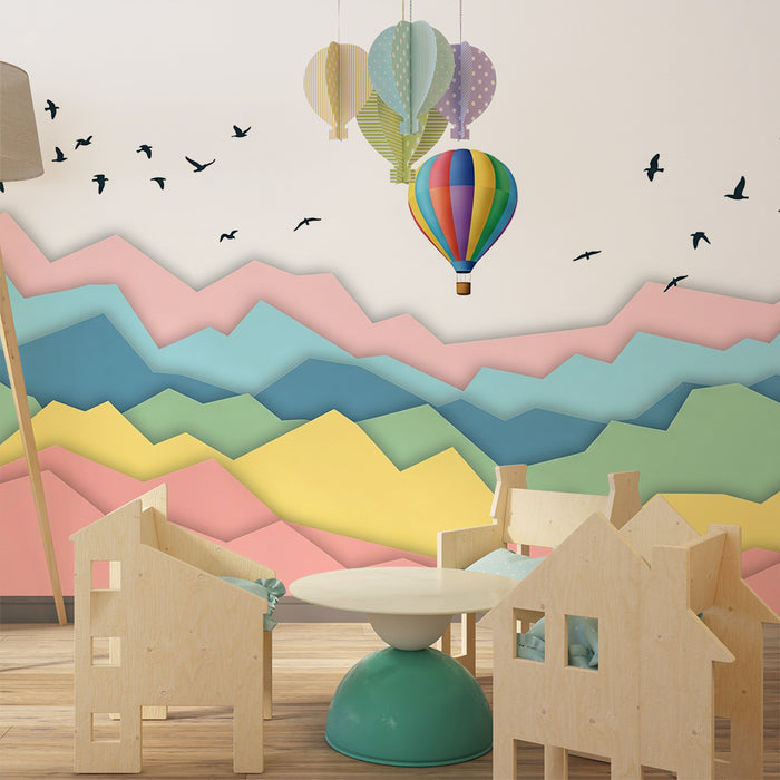 Barntapet | Färgglada luftballonger över en pastellvågig landskap