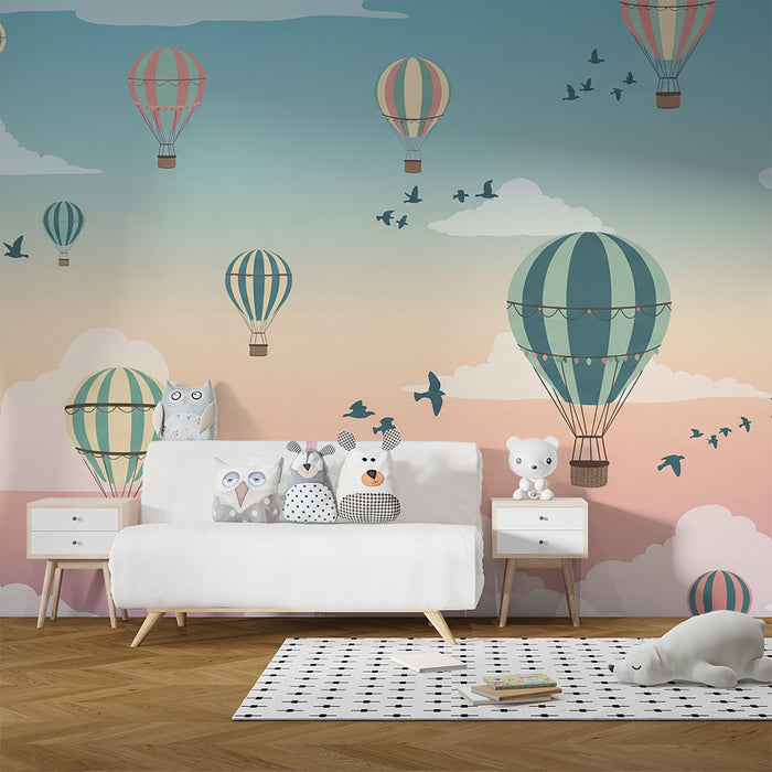 Papier peint chambre enfant | Montgolfières colorées dans un ciel pastel