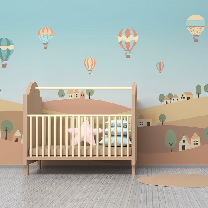 Carta da parati bambini | Mongolfiere colorate su un paesaggio dolce