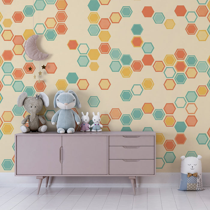 Tapet pentru camera copilului | Model hexagonal colorat pe fundal delicat