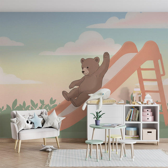 Tapety dla dzieci | Figlarny niedźwiedź na zjeżdżalni