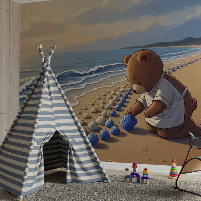 Behang kinderkamer | Kleurrijke schelpen met een ontdekkende beertje op het strand