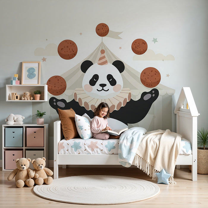 Kinderkamer behang | Panda clown jonglerend met koekjes