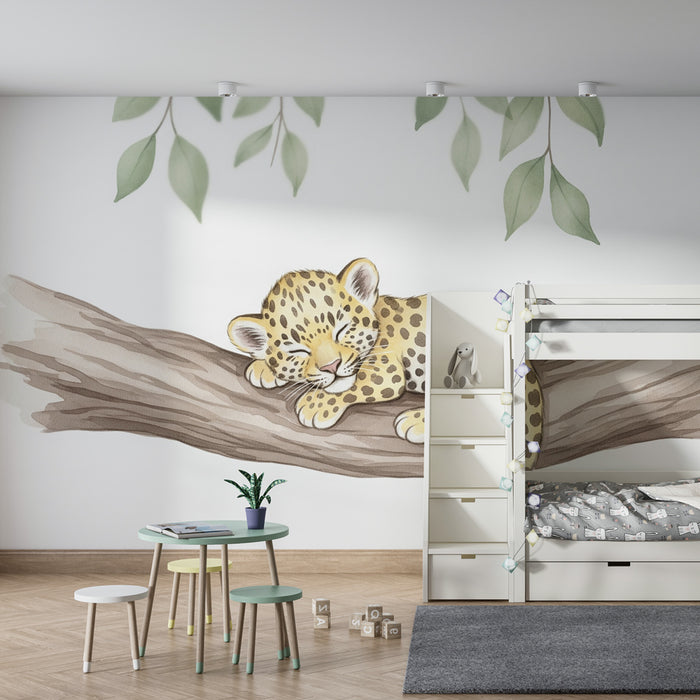 Papier peint chambre enfant | Petit léopard endormi sur une branche
