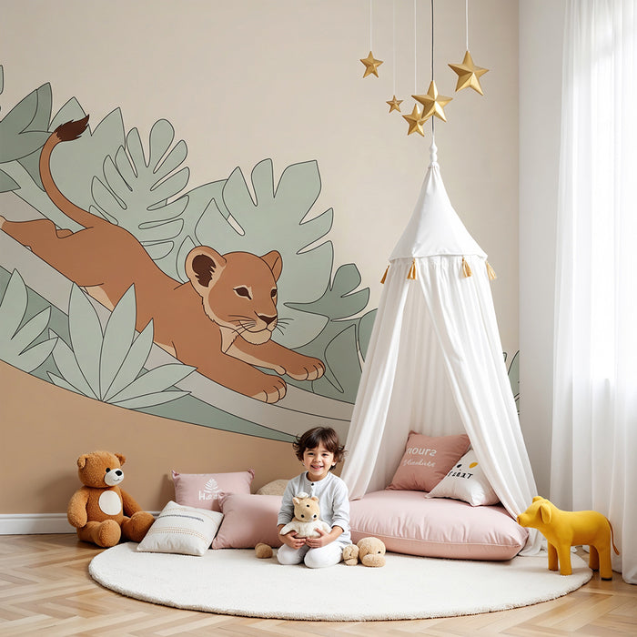 Papier peint chambre enfant | Petit lion sautant au milieu des feuillages