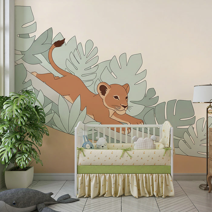 Papier peint chambre enfant | Petit lion sautant au milieu des feuillages