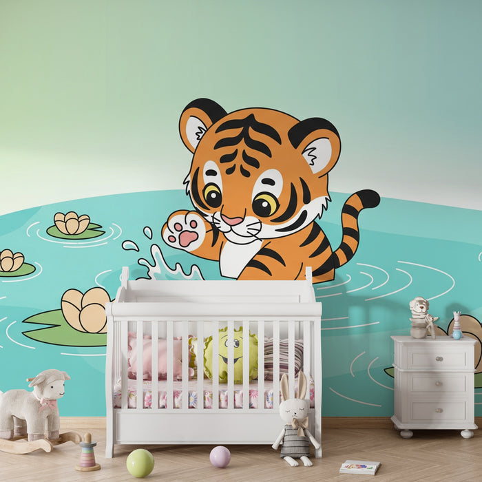 Kinderzimmer Tapete | Kleiner spielender Tiger im Wasser