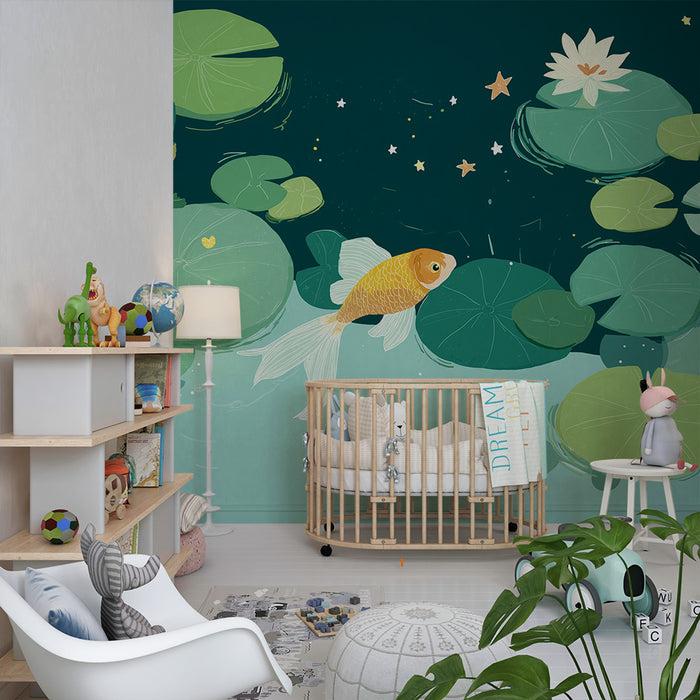 Kinderkamer behang | Goudvis en waterlelies in een rustige vijver