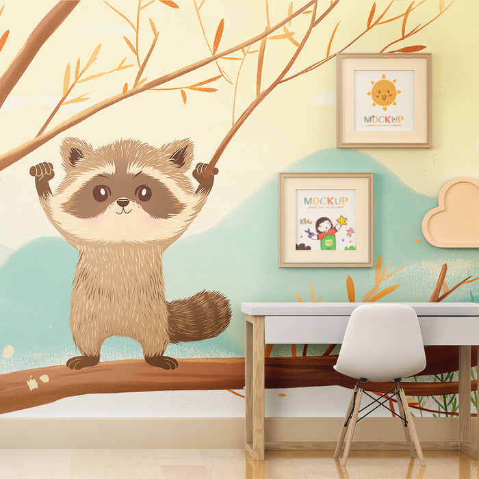 Papier peint chambre enfant | Raton laveur joyeux sur une branche avec un paysage doux
