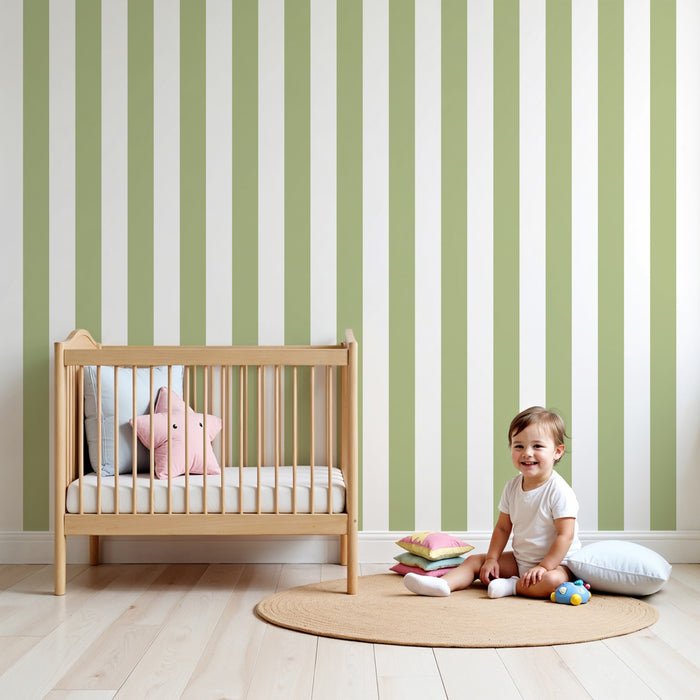 Papier peint chambre enfant | Rayures douces en vert pastel