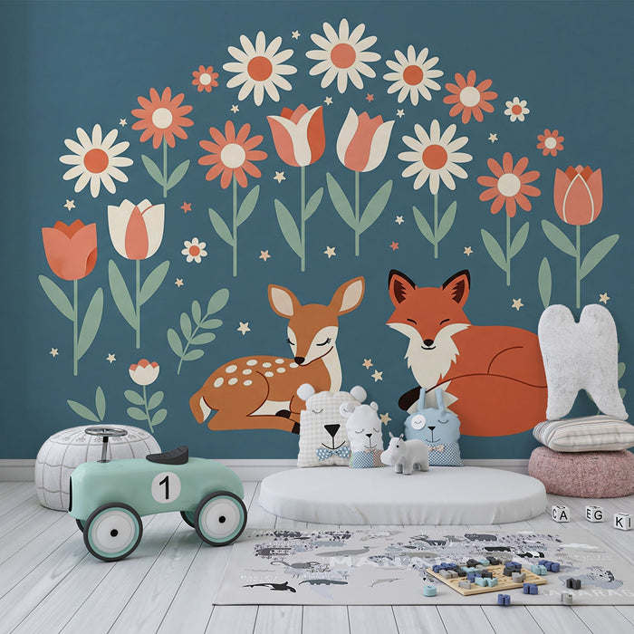 Barntapet | Räv och kid omgivna av färgglada blommor