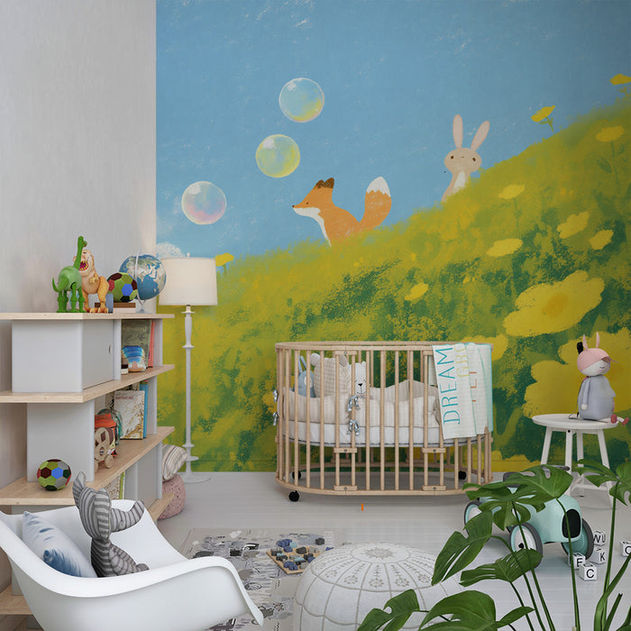 Papel de parede infantil | Raposa e coelho num campo florido com bolhas