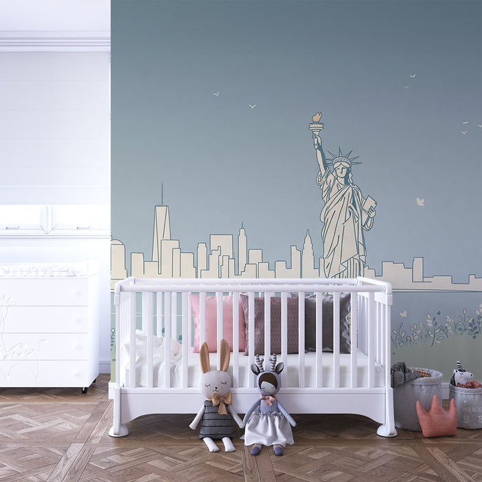 Papier peint chambre enfant | Statue de la Liberté et skyline moderne dans un décor floral apaisant